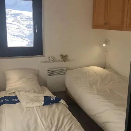 2 Pieces Renove - 4 Pers, Aux Pieds, Balcon, Wi-fi - Fr-1-637-23 Apartment *